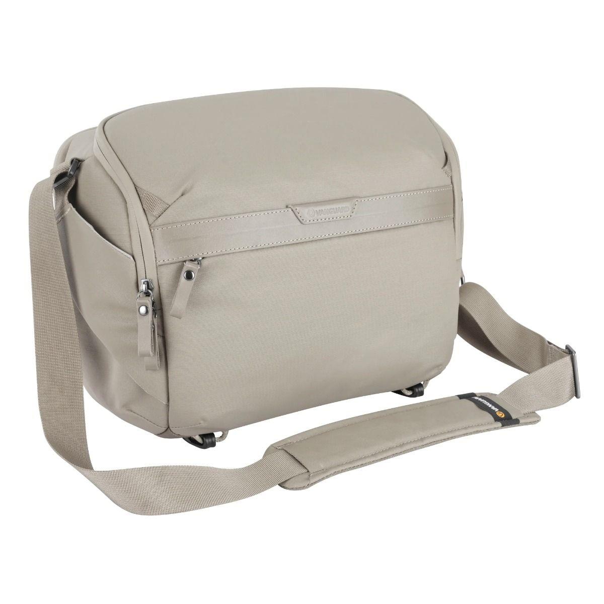 Vanguard VEO METRO S9L Camera Shoulder Bag - Cream