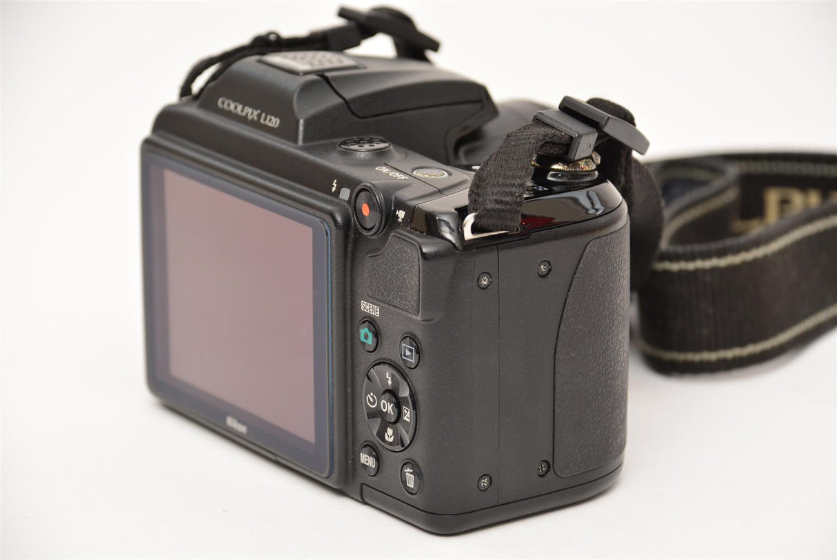 Used Nikon Coolpix L120 Bridge Camera