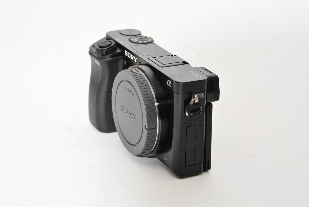 Used Sony A6000 - Black