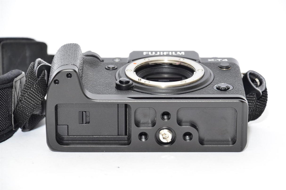 Used Fujifilm X-T4
