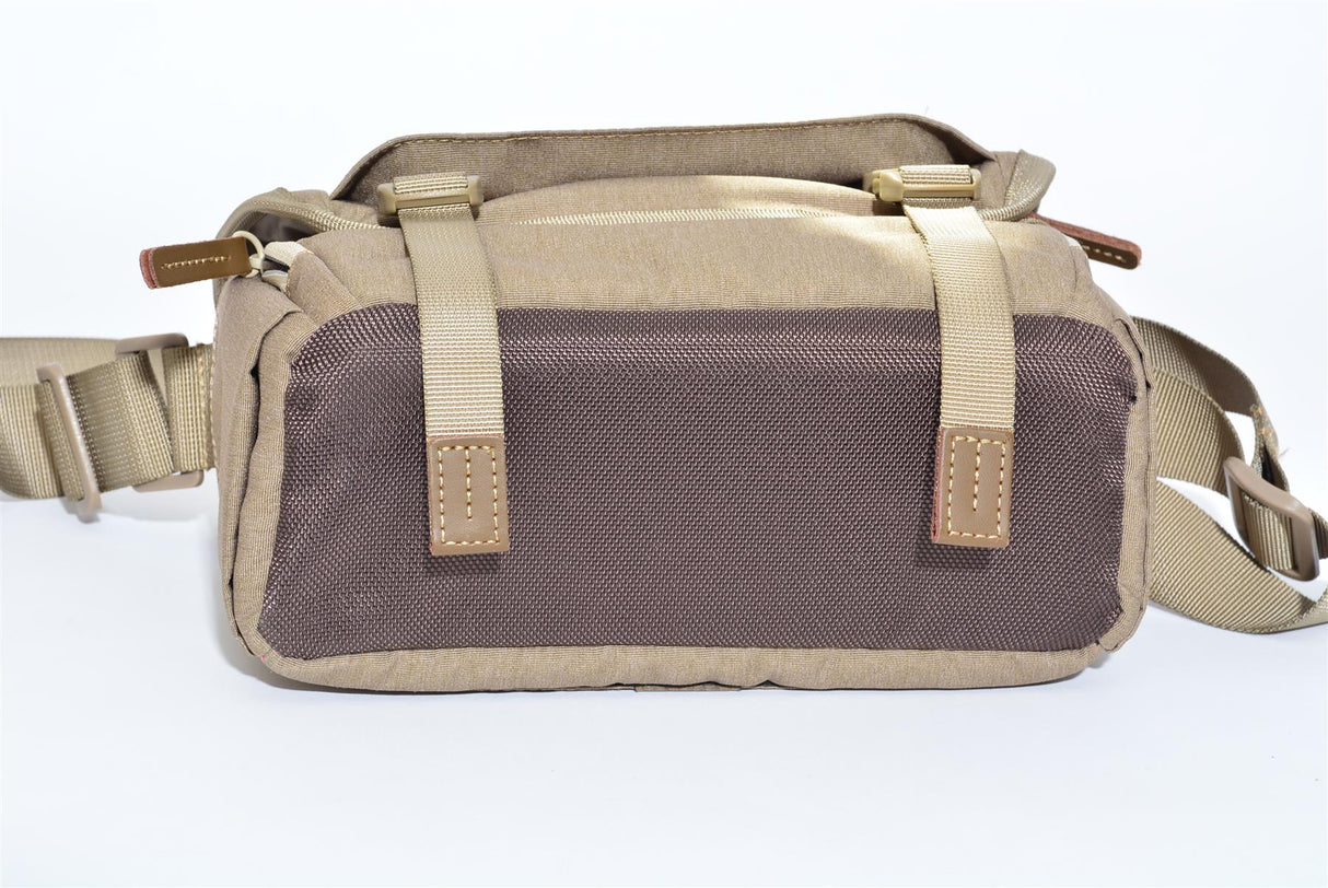 Used Vanguard VEO 21M Camera Shoulder Bag