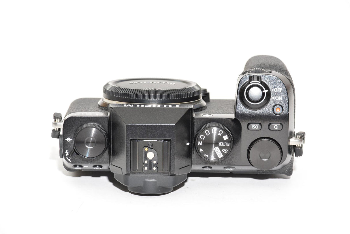 Used Fujifilm X-S10 - Black