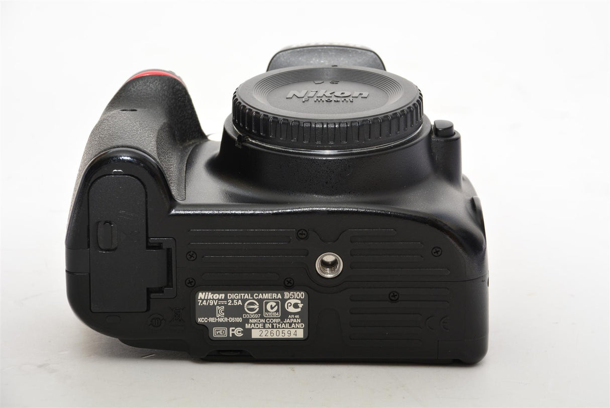 Used Nikon D5100 DSLR Camera