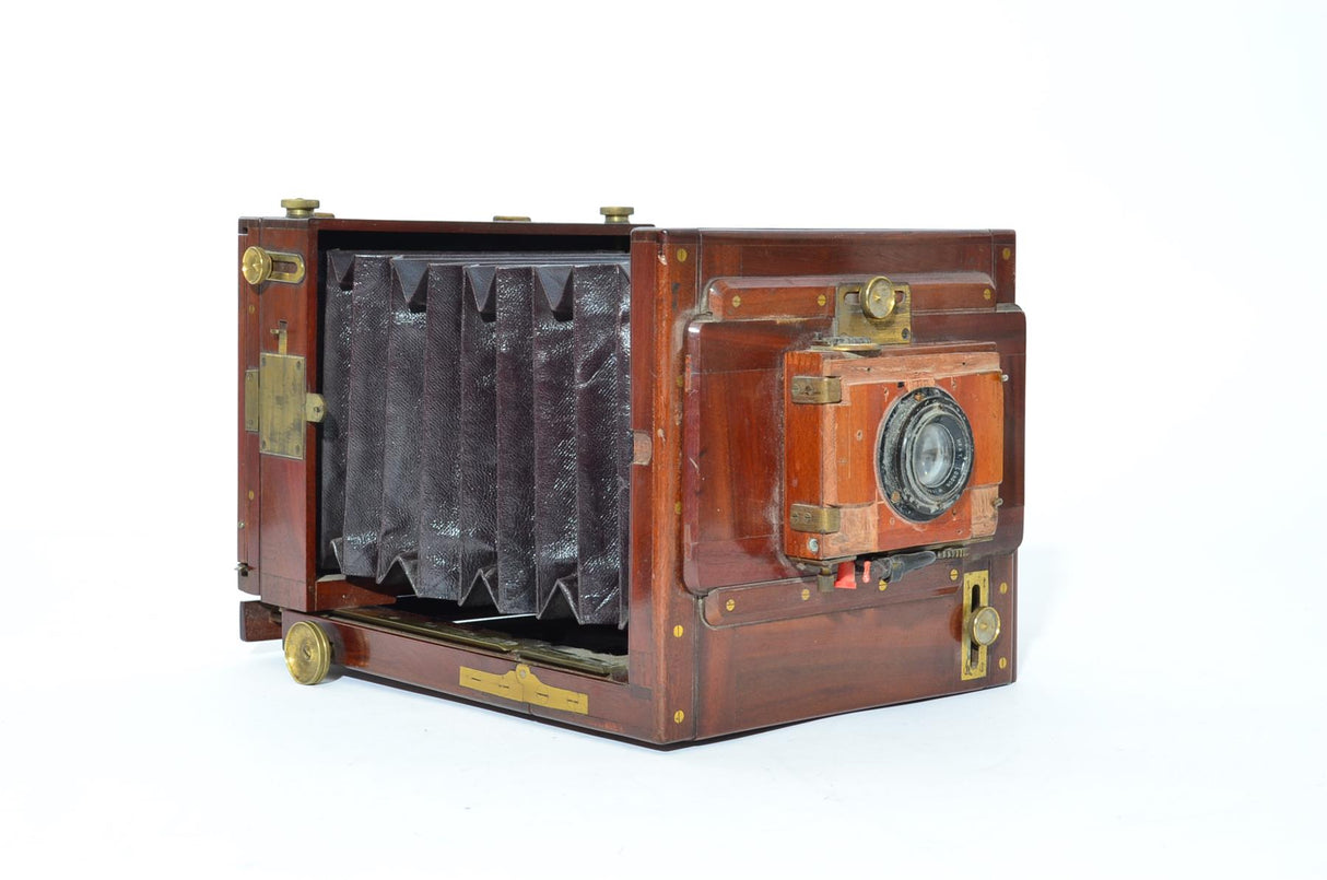 Used Sands & Hunter folding field camera with accessories