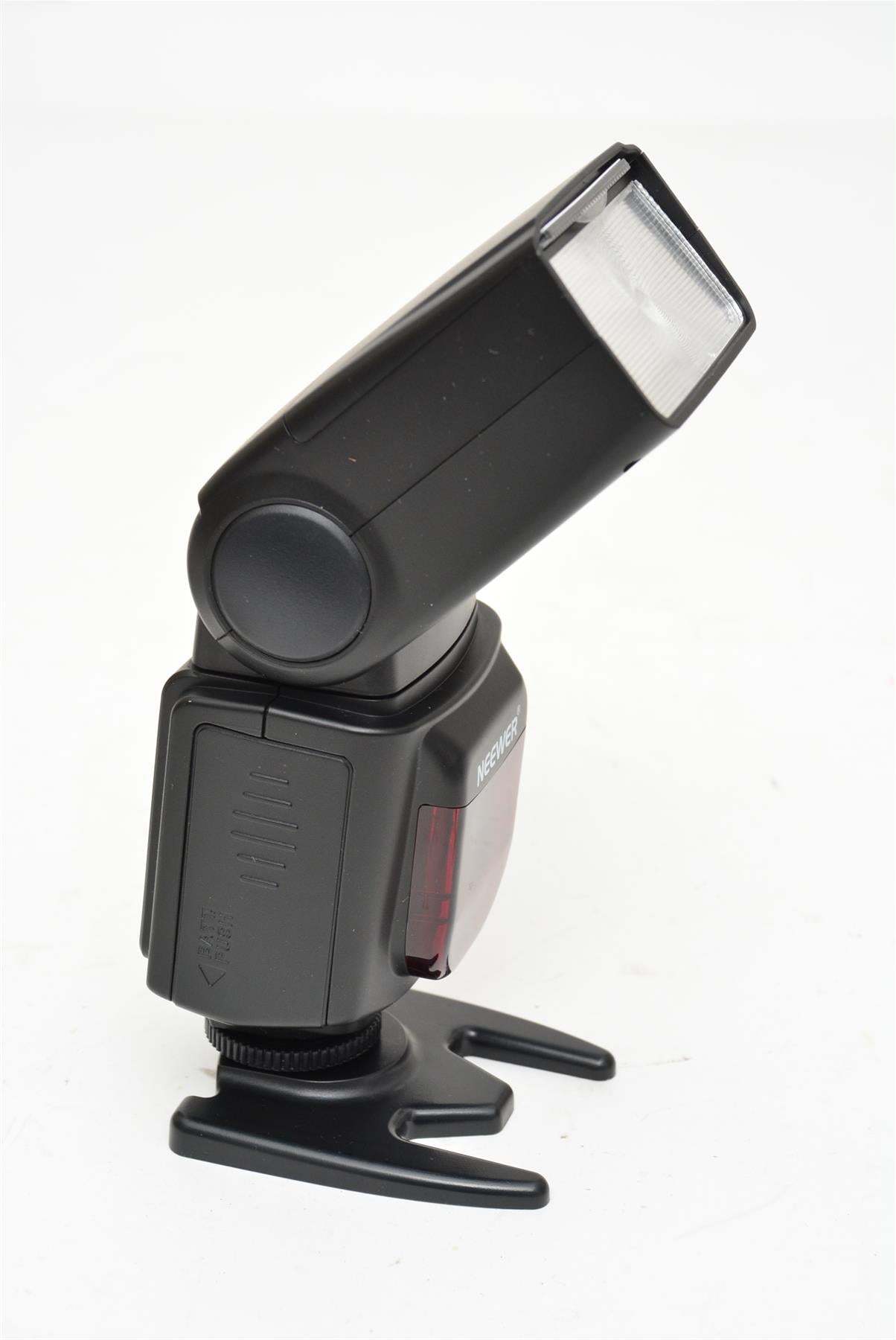 Used Neewer Speedlight NW610 Flash