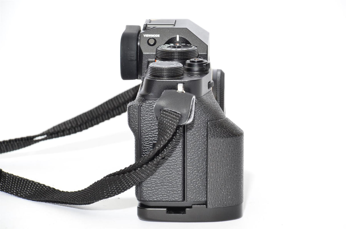 Used Fujifilm X-T4
