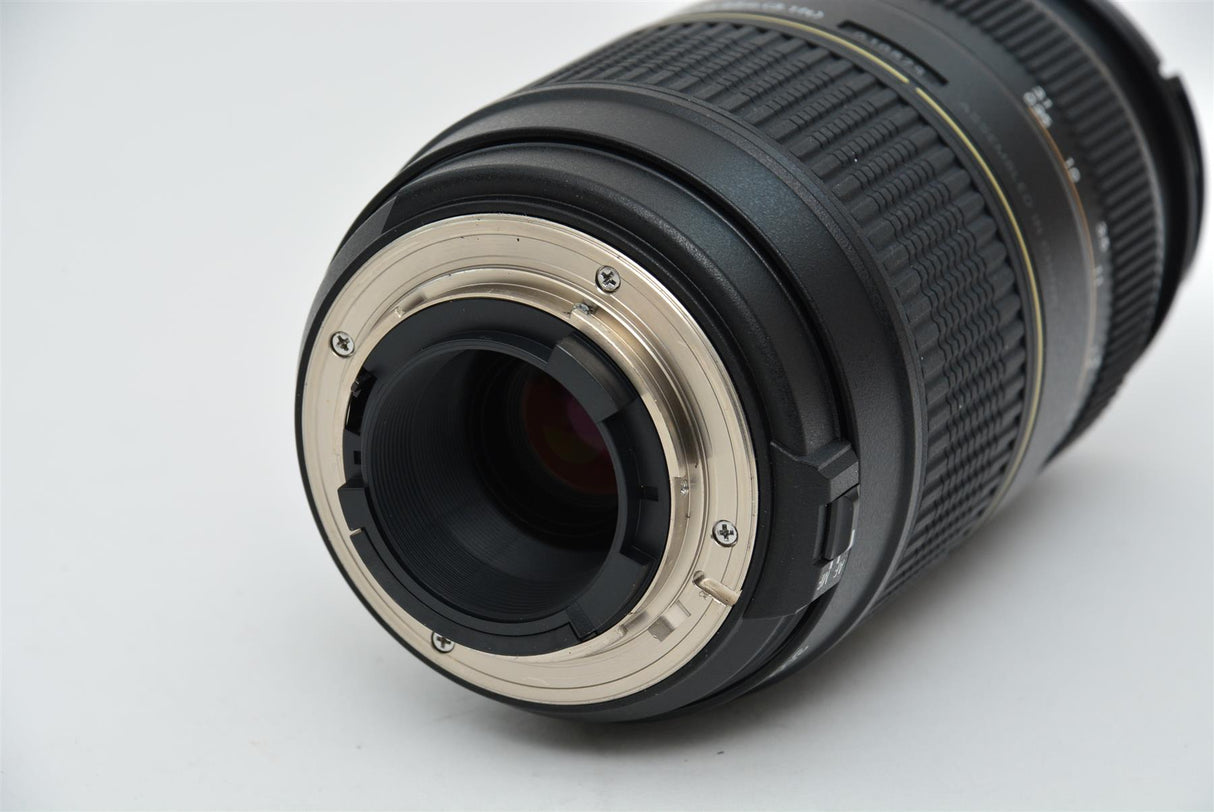 Used Tamron AF 70-300mm f/4-5.6 Di LD Macro Nikon Fit Lens