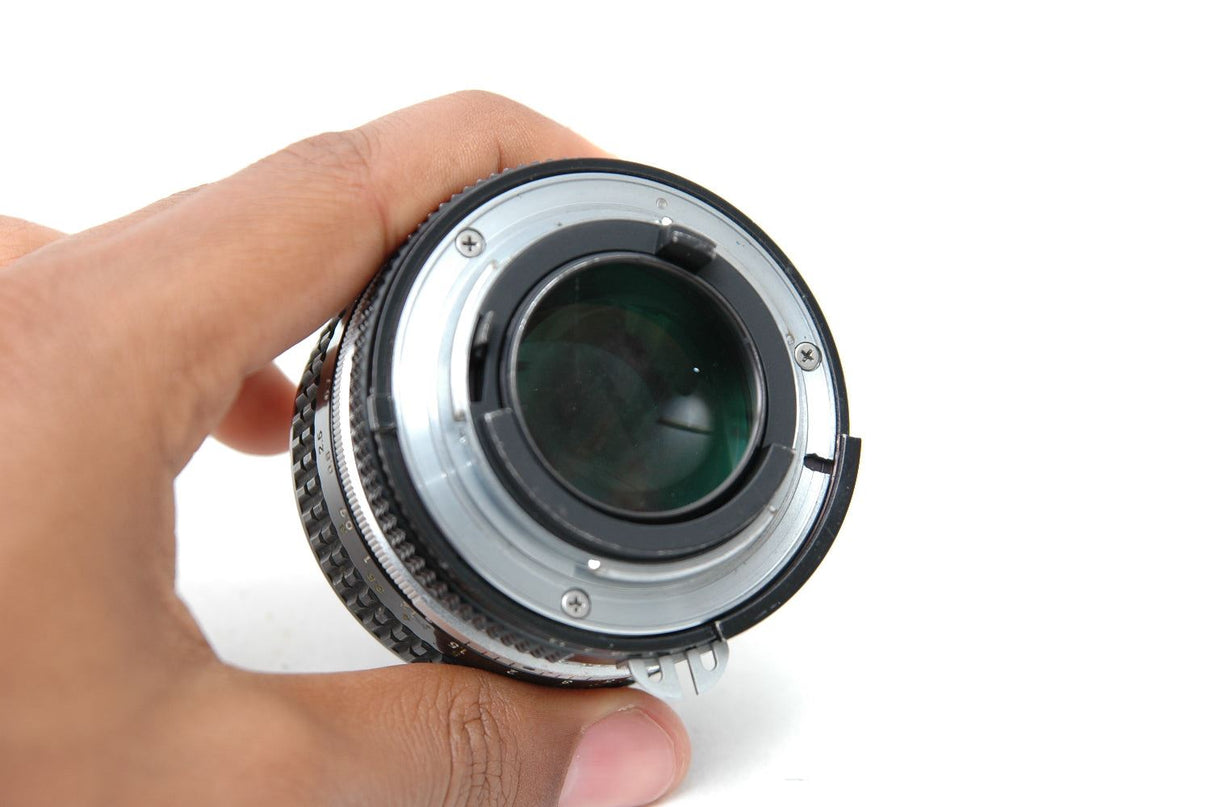 Used Nikon F 50mm f/1.4 Lens