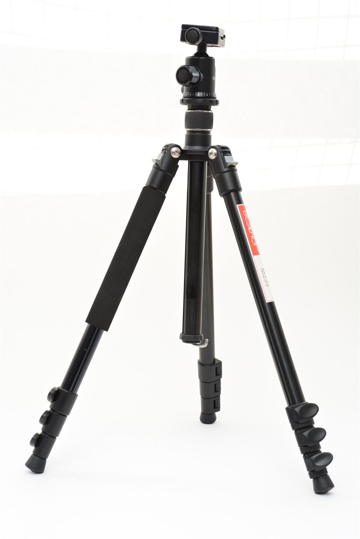 Used Beschoi M234 Tripod