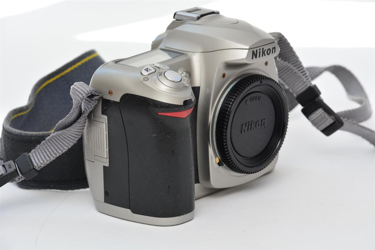 Used Nikon D50 DSLR Camera Body - Silver