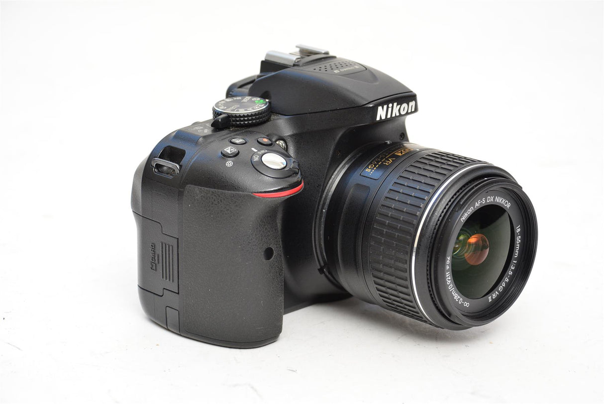 Used Nikon D5300 Body with 18-55 Lens