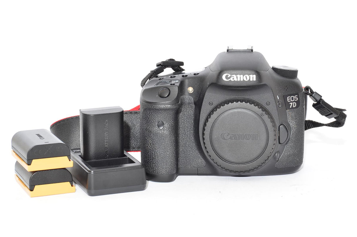 Used Canon EOS 7D DSLR Camera