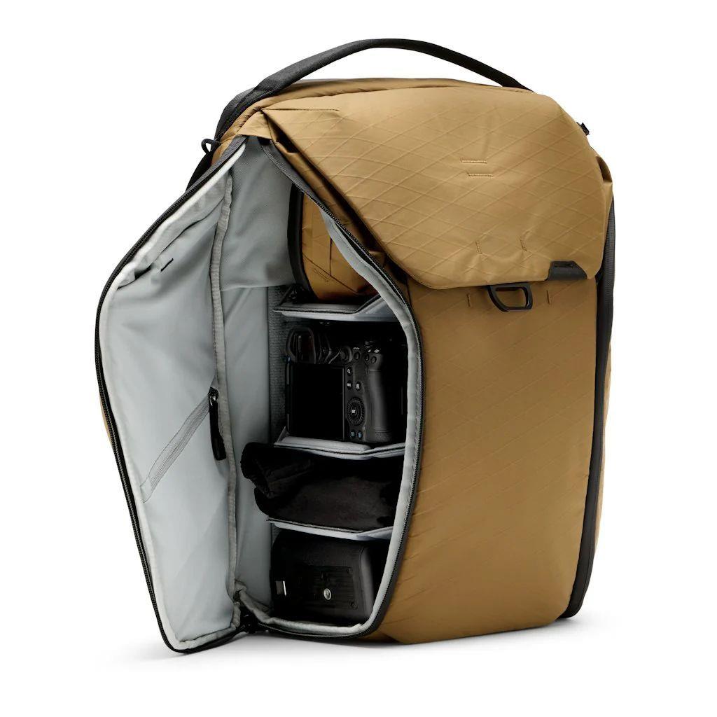 Peak Design Everyday Backpack 30L v2 - Coyote