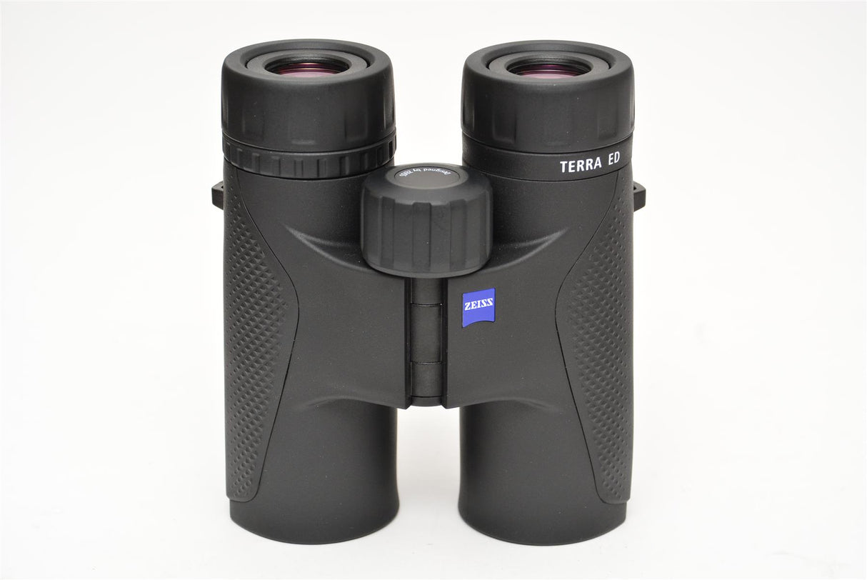 Used Zeiss Terra ED 8x32 Binoculars