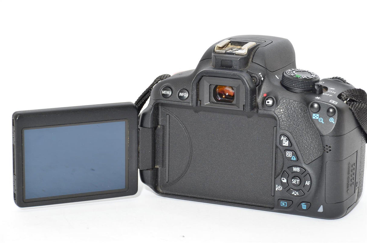 Used Canon 700D