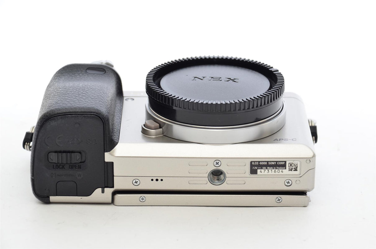 Used Sony A6000 Silver