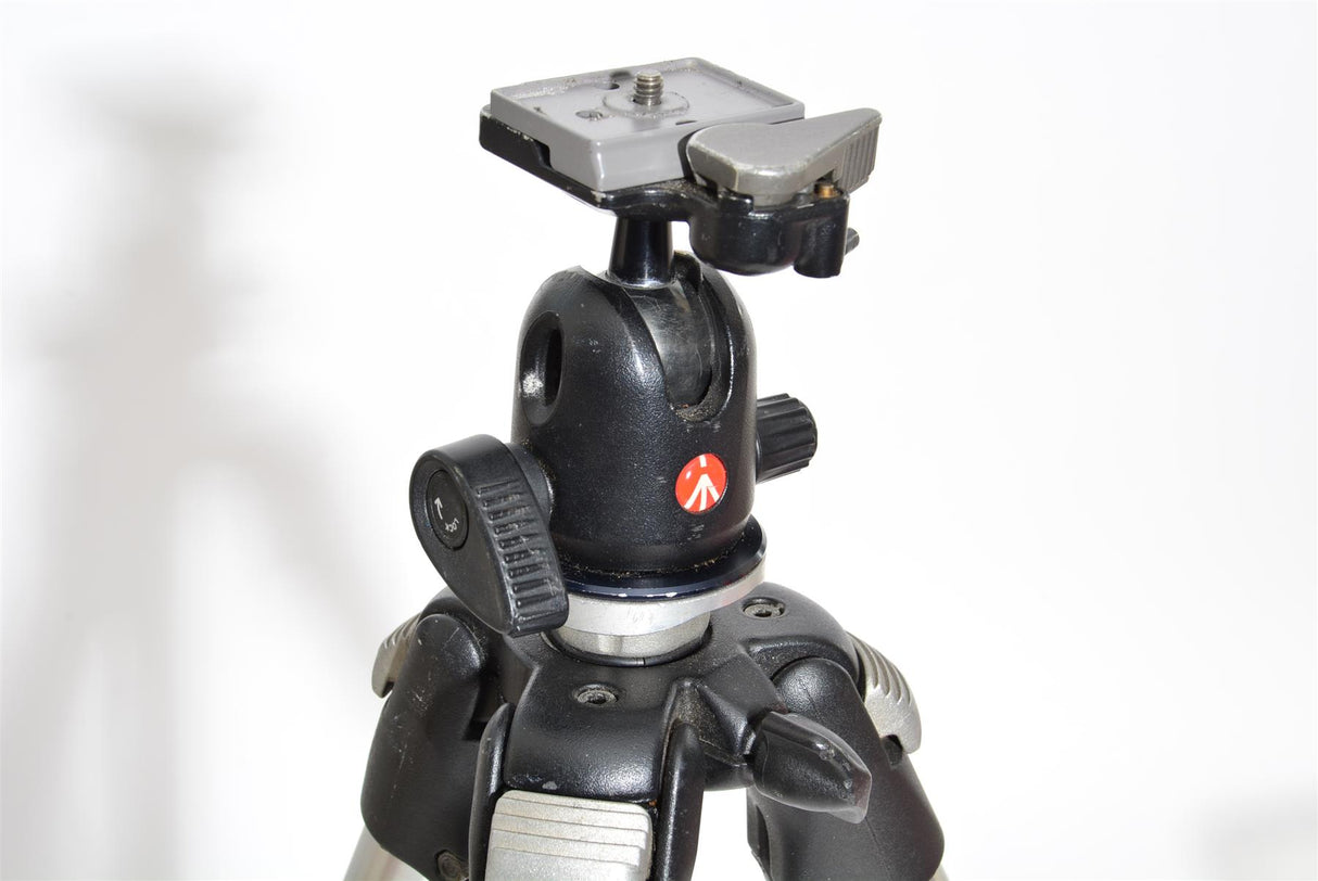 Used Manfrotto Gruppo 055CL Tripod with 496RC2 Head