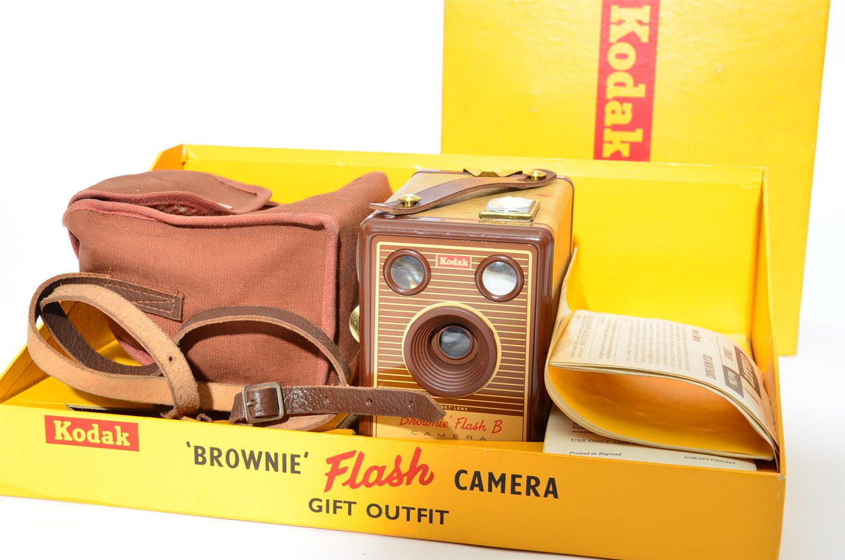 Used Kodak Brownie Flash Camera Gift Set