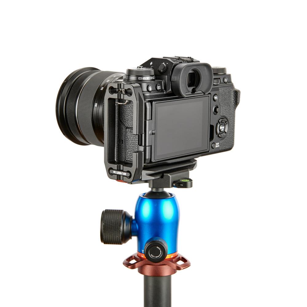 3 Legged Thing Lexie Multifunctional Universal L-Bracket Darkness