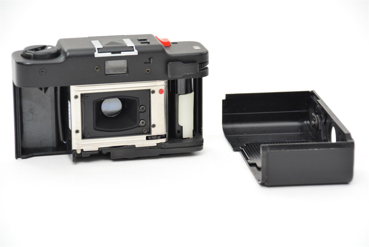 Used Minox 35MB Compact Camera with 35mm f/2.8 Color-Minotar Lens