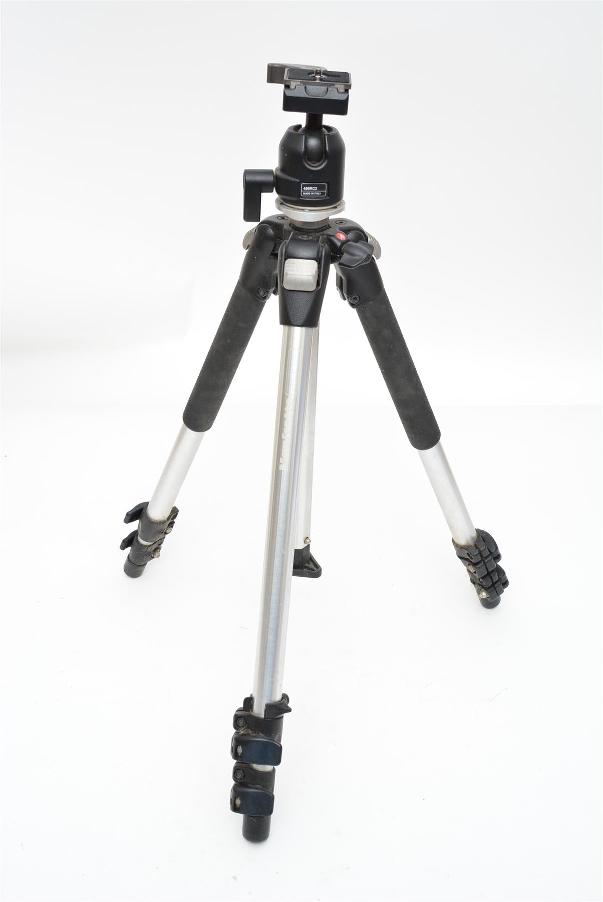 Used Manfrotto 190CL Tripod with 486RC2 Head