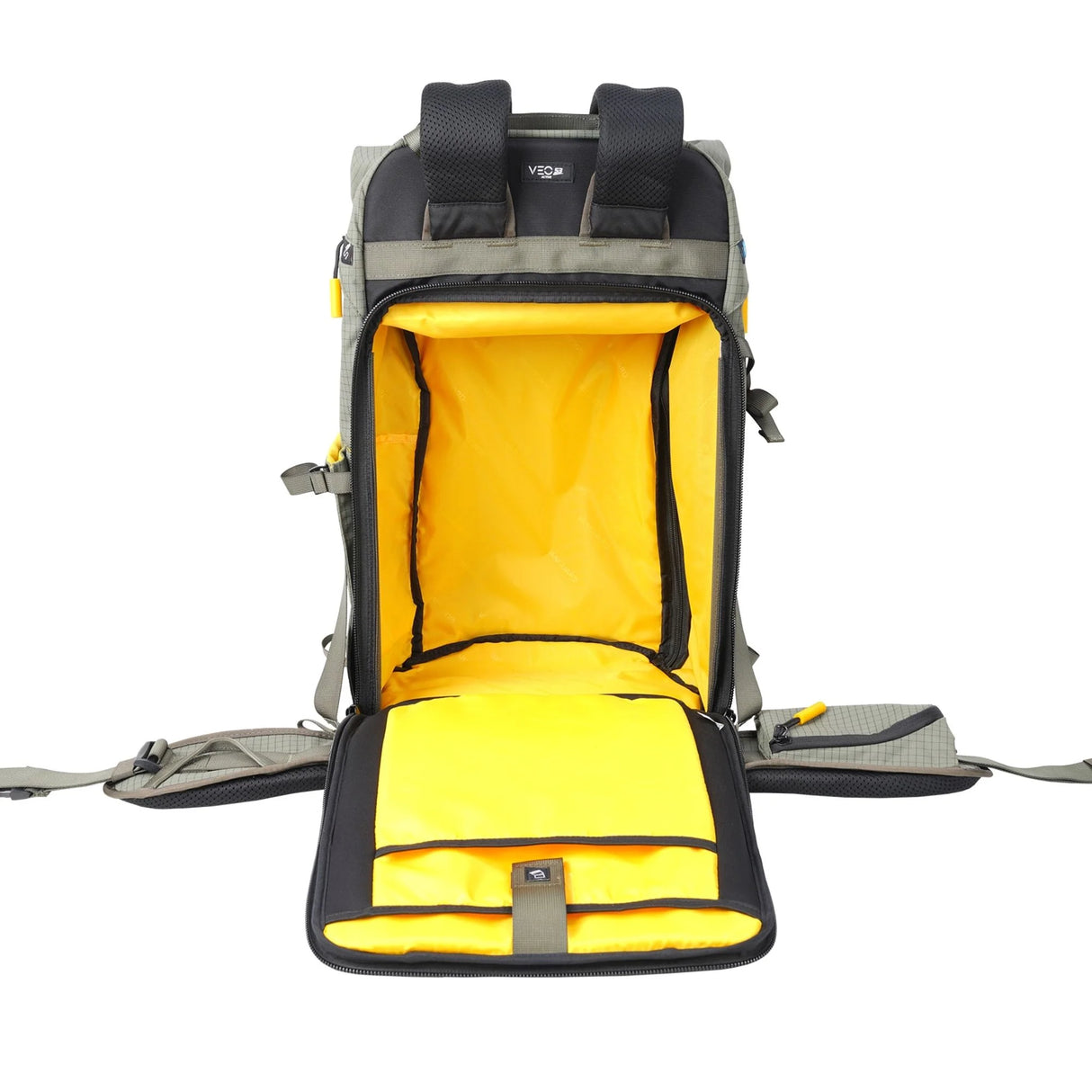 Vanguard VEO Active 46 Trekking Backpack - Green