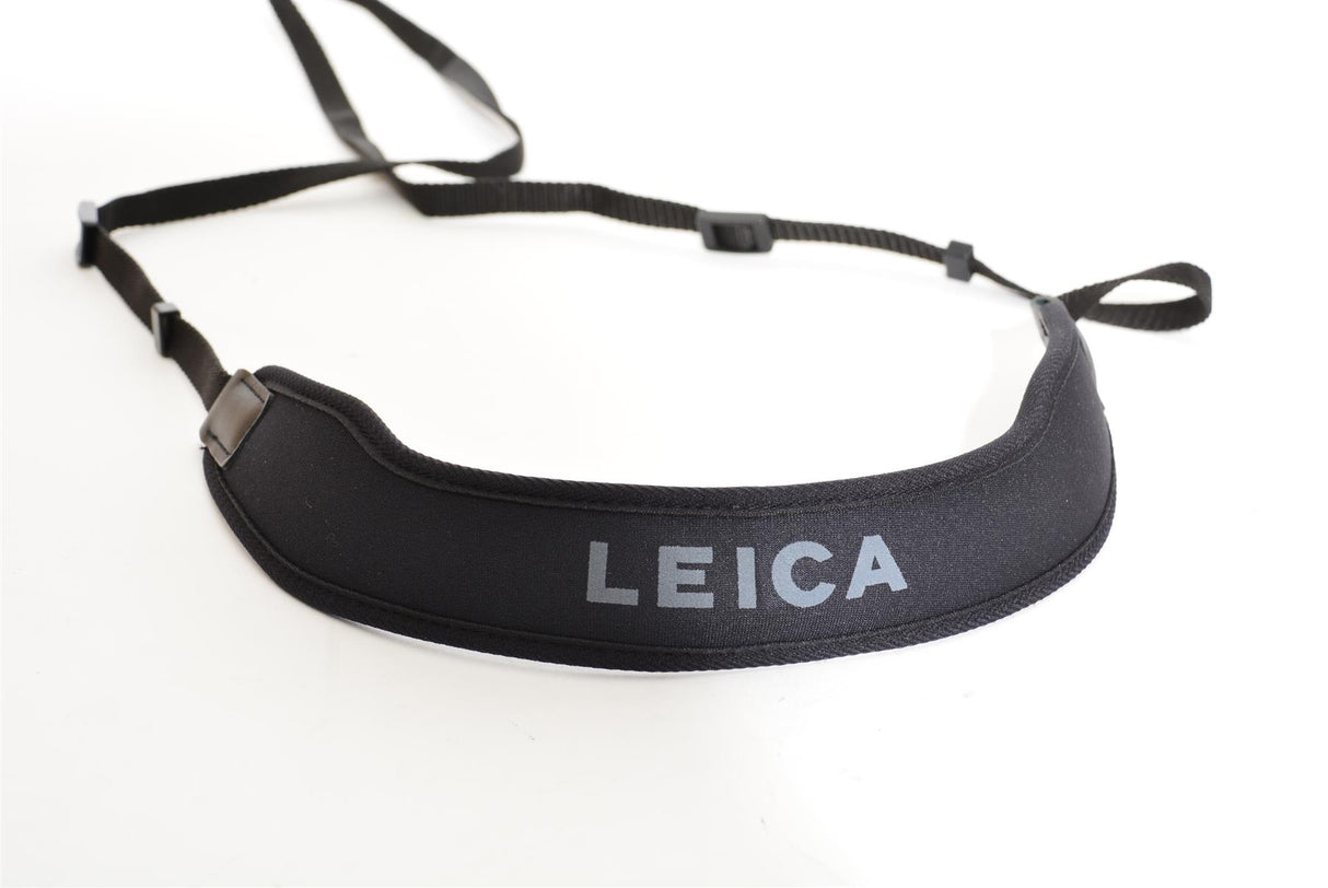 Used Leica Ultravid 10x42 HD Binoculars