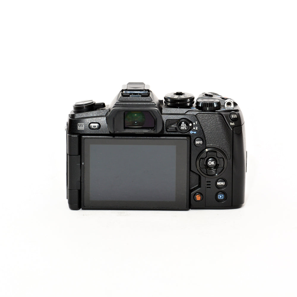 Used Olympus OM-D E-M1 Mark II Mirrorless Camera