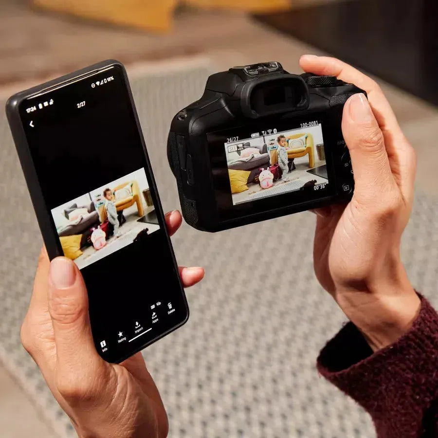 Canon EOS R100 with RF-S 18-45mm Lens