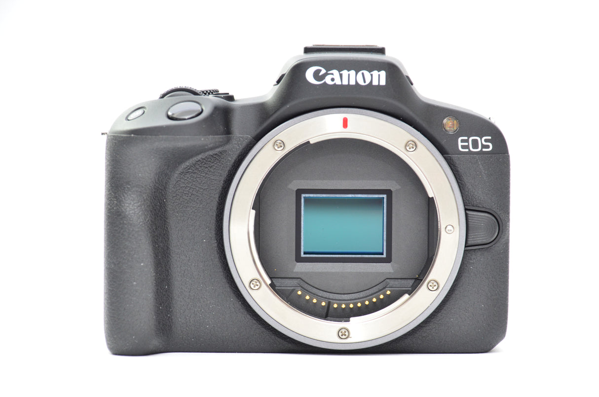 Used Canon R50 RF-S 18-45mm F4.5-6.3 IS STM KIT