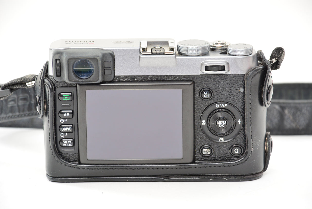Used Fujifilm X100s Compact Camera