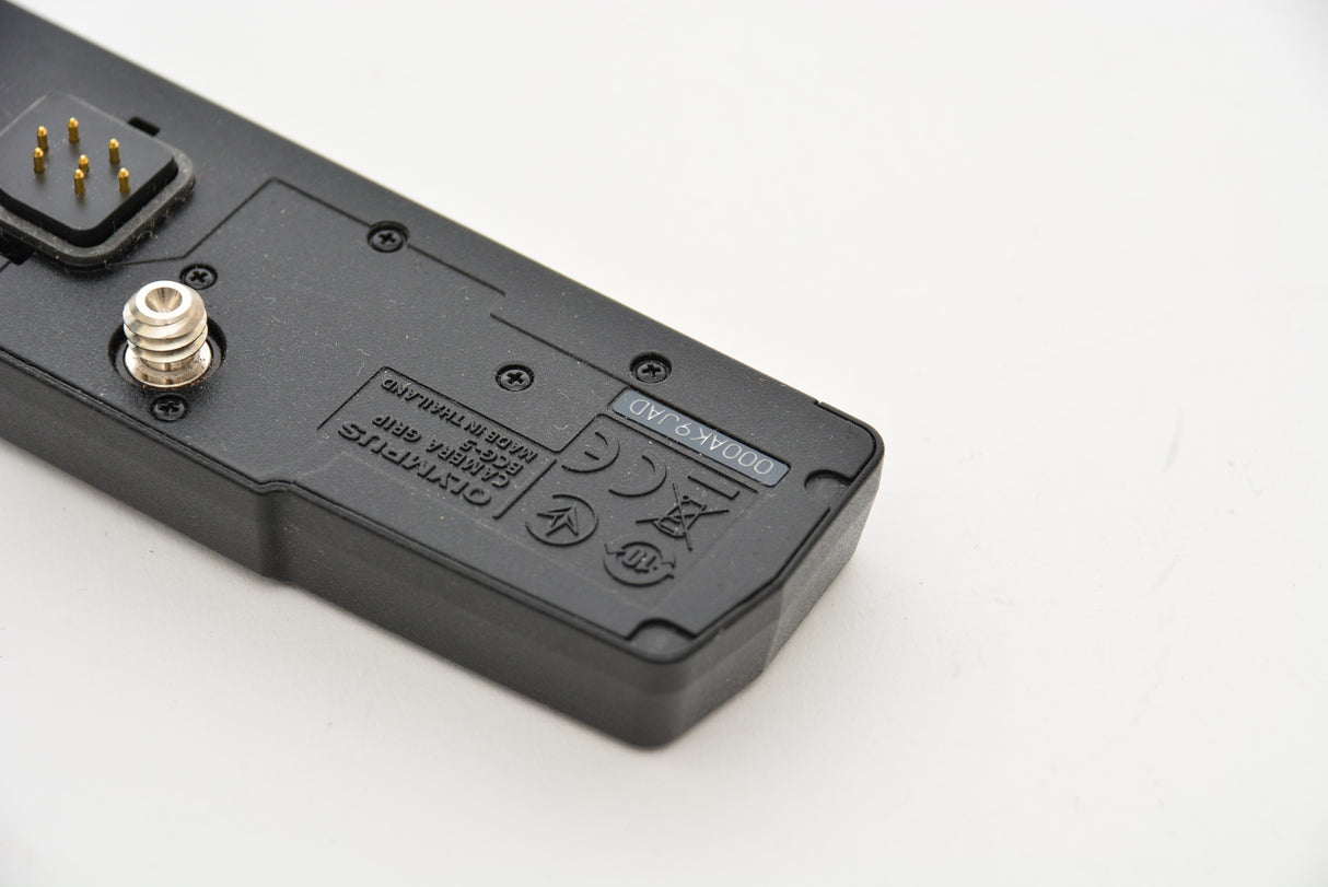 Used Olympus OM-D ECG-5 Camera Grip