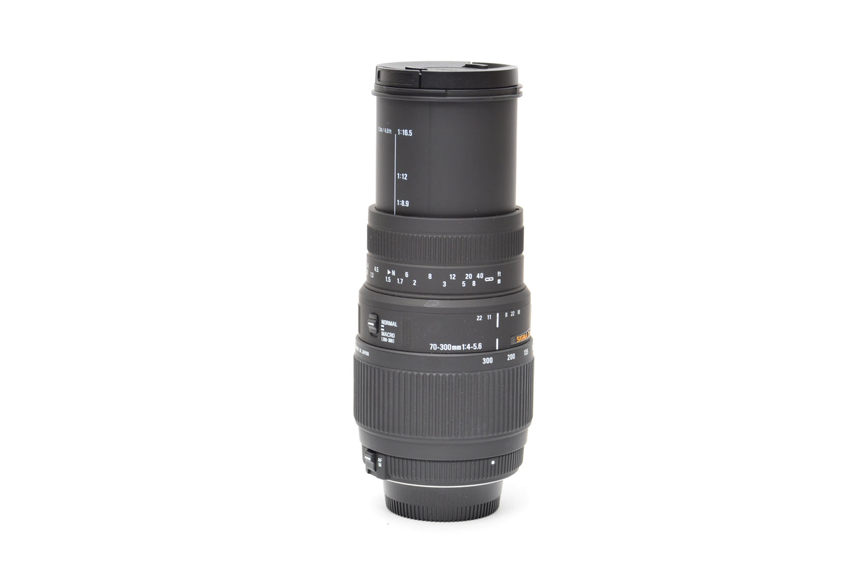 Used Sigma 70-300mm f/4-5.6 Lens For Nikon