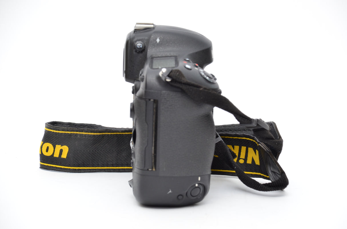 Used Nikon D4 DSLR Camera Body
