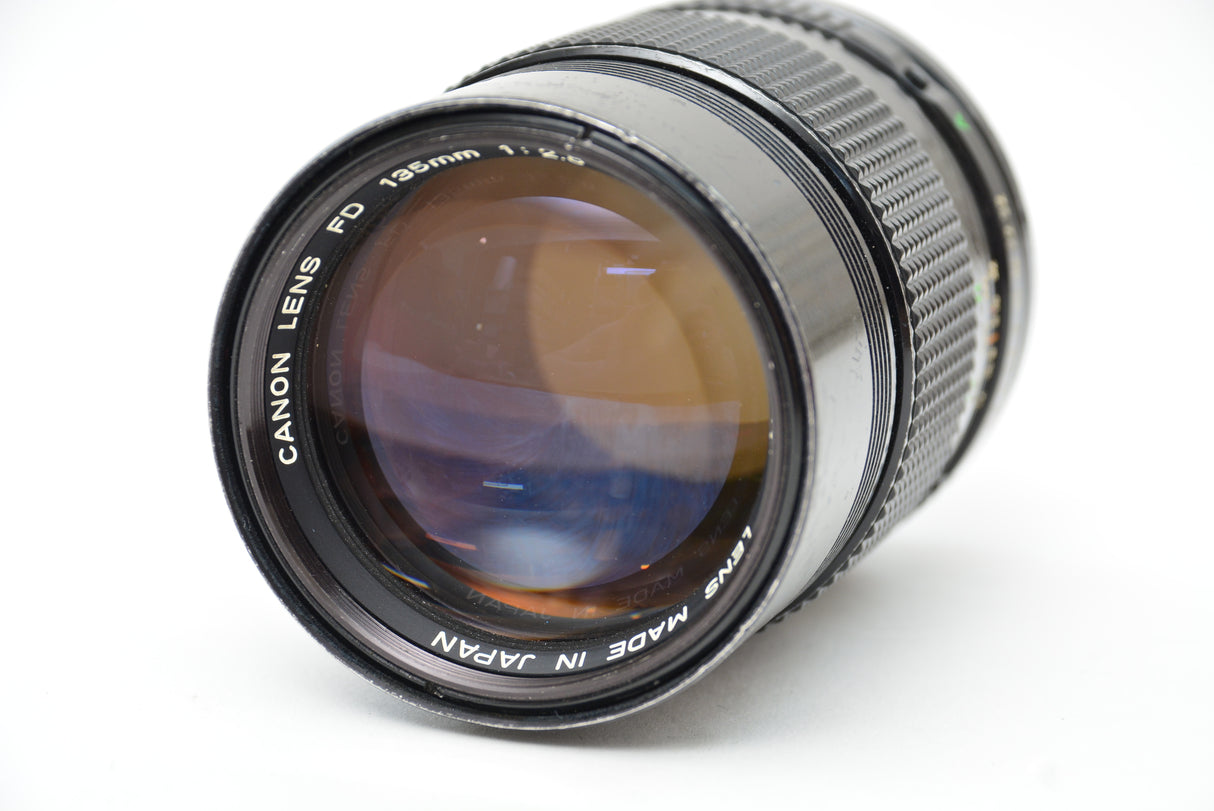 Used Canon 135mm f/2.8 FD Mount Lens