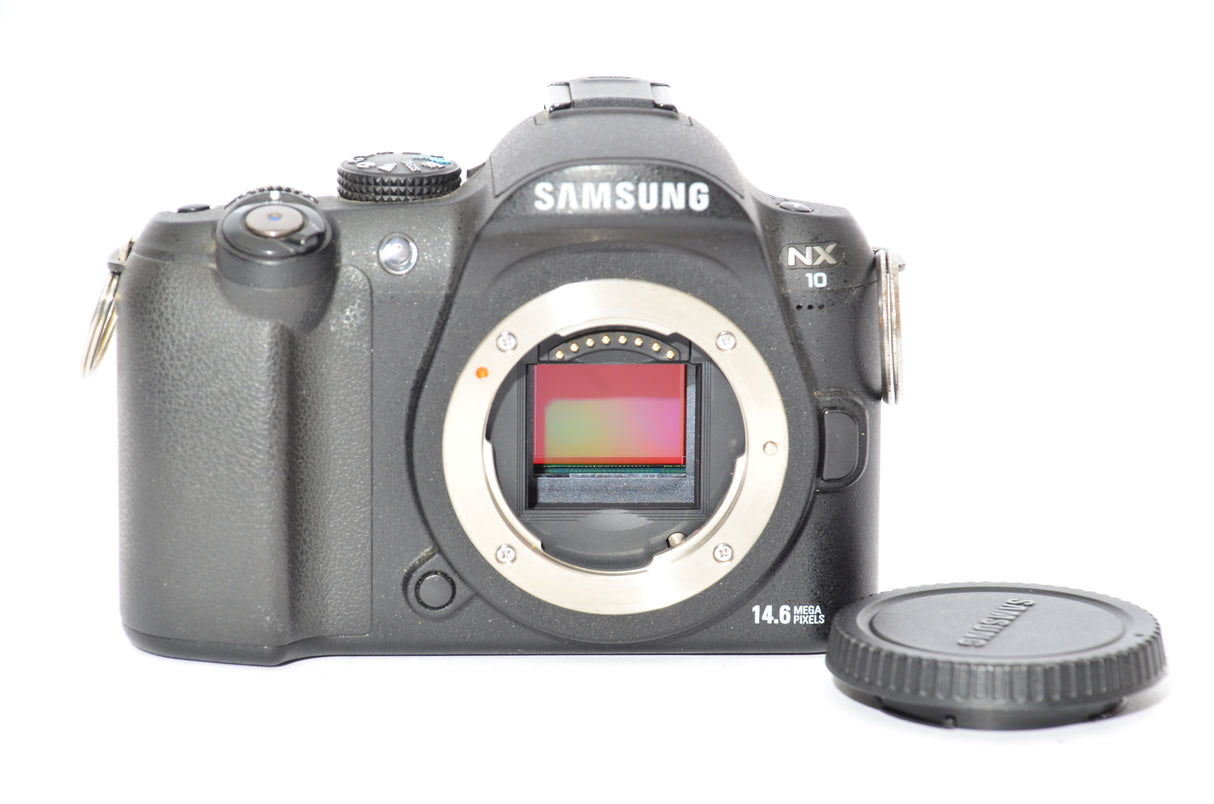 Used Samsung NX10 Body with 20mm f/2.8 & 18-200mm f/3.5-6.3 Lens