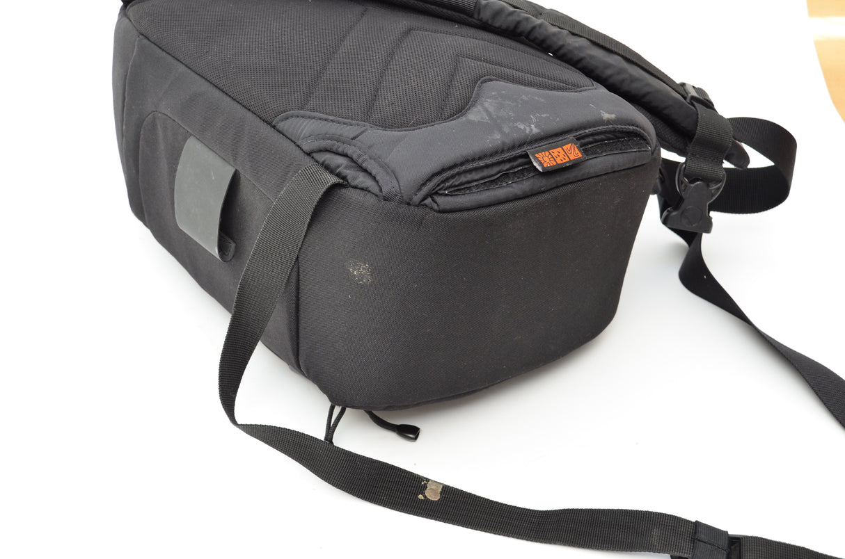 Used Lowepro SlingShot 200 AW Camera Bag
