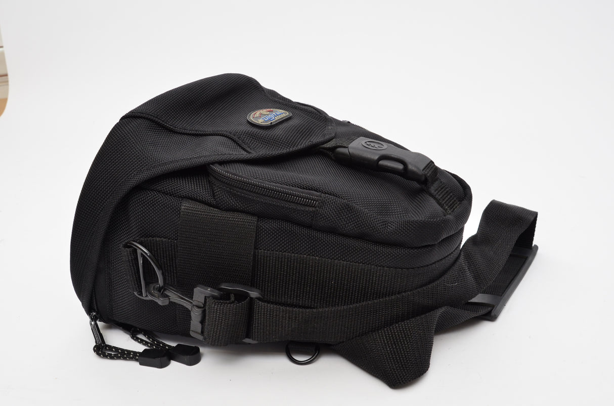 Used Tamrac Digital series camera bag