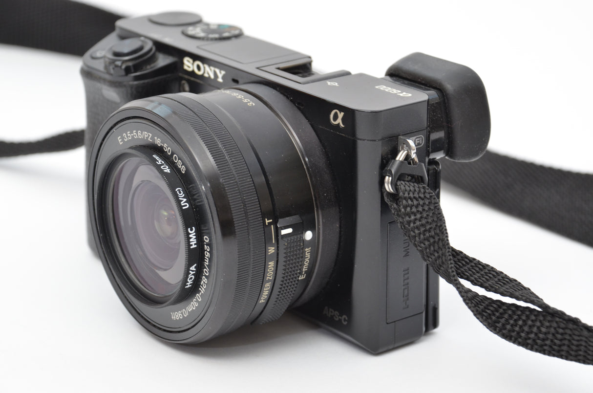 Used Sony Alpha A6000 with 16-50mm f/3.5-5.6 OSS lens