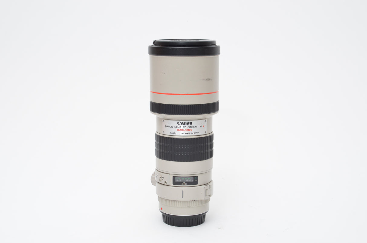 Used Canon EF 300mm f/4 L lens