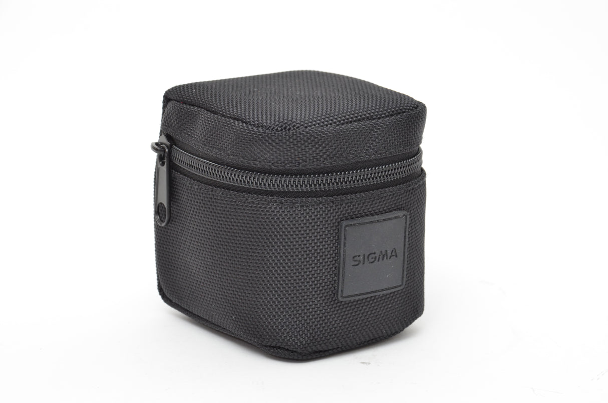 Used Sigma 2.0x teleconverter for Canon