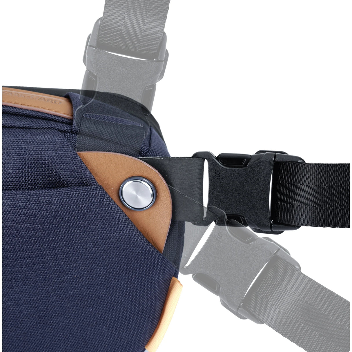 VEO CITY CB24 NV CROSS BODY BAG - BLUE