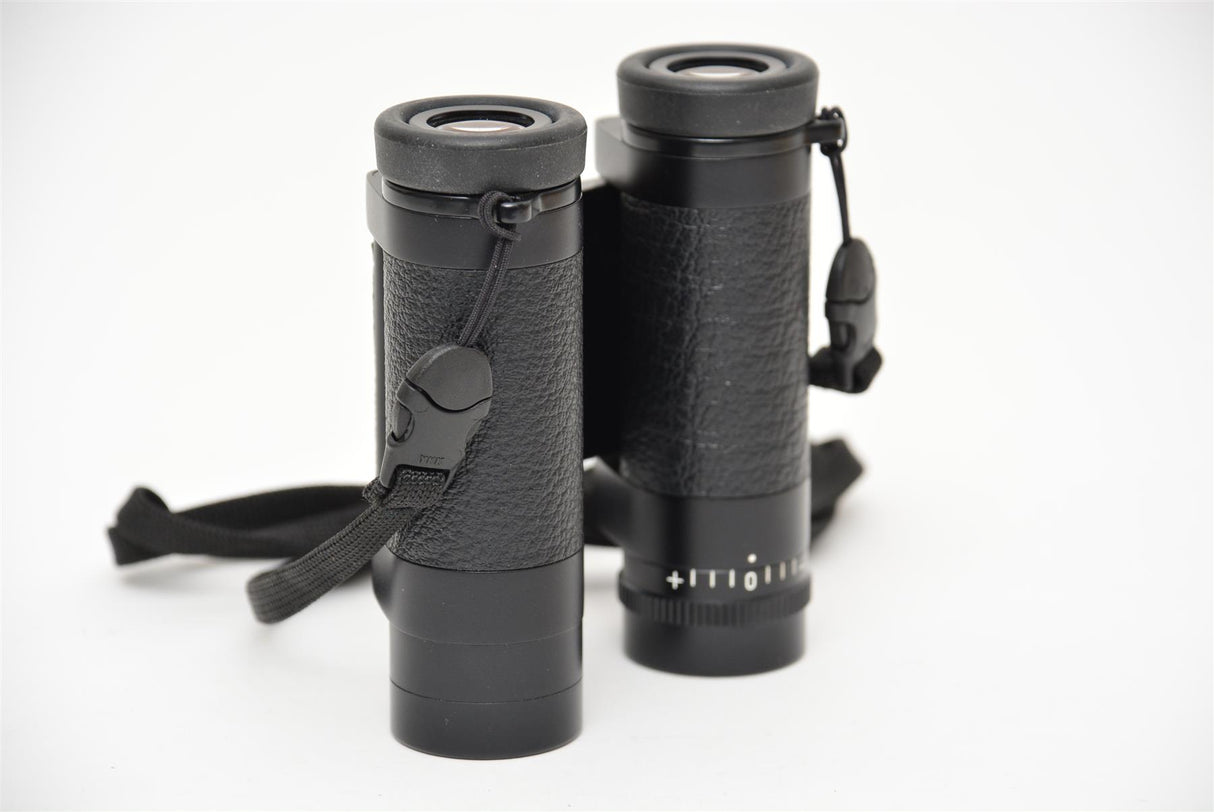 Used Leica Trinovid 8x20 BC Binoculars