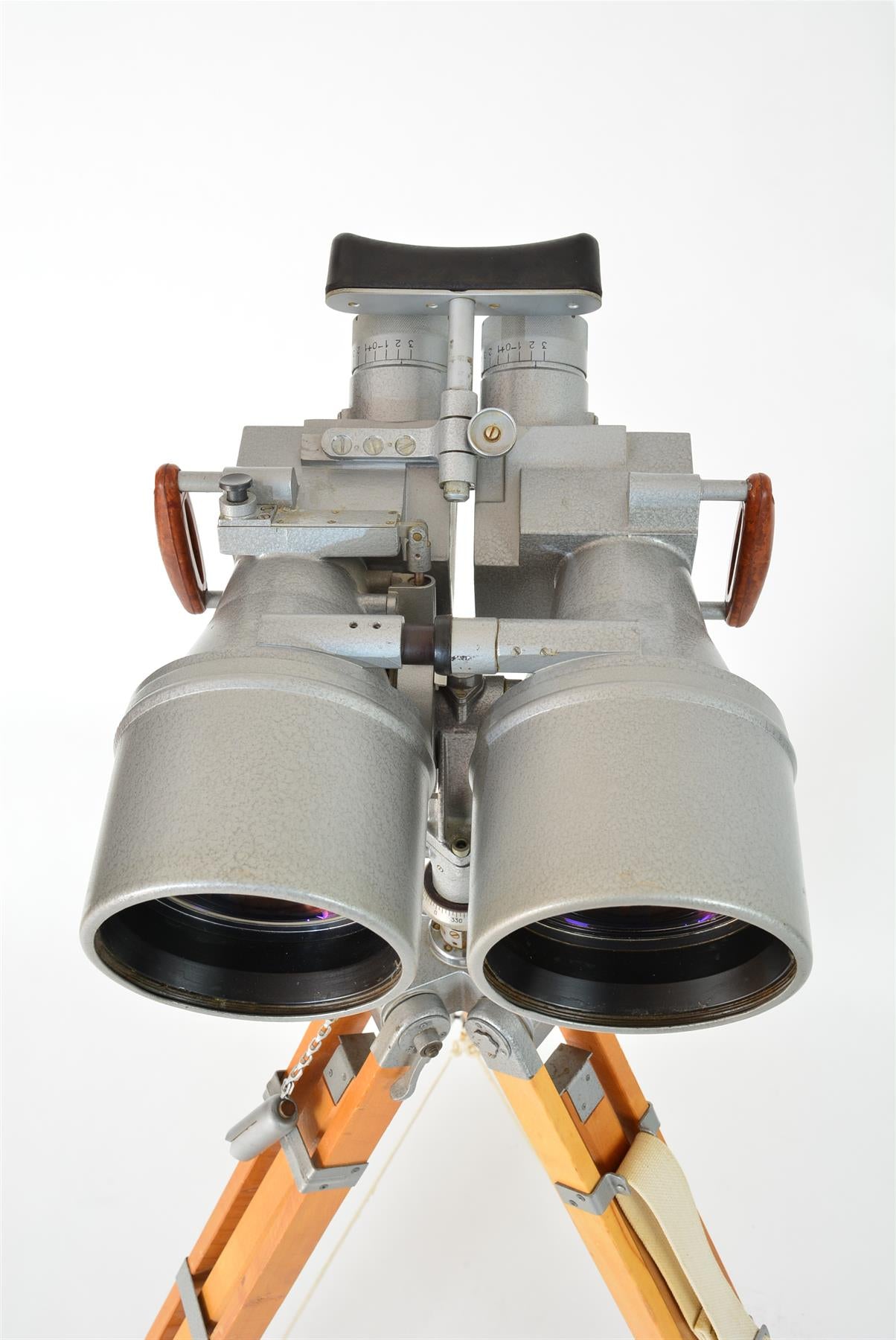 Used Russian 15x110mm PNB-2 Binoculars Plus Stand