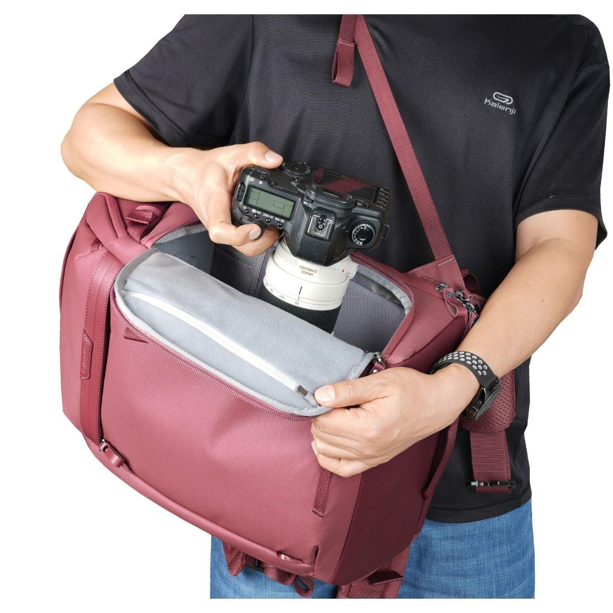 Vanguard VEO METRO B30L Camera Backpack - Magenta