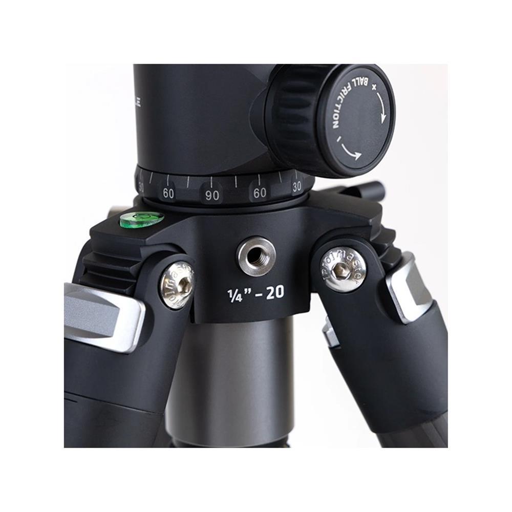 ProMaster Chronicle Aluminum Tripod