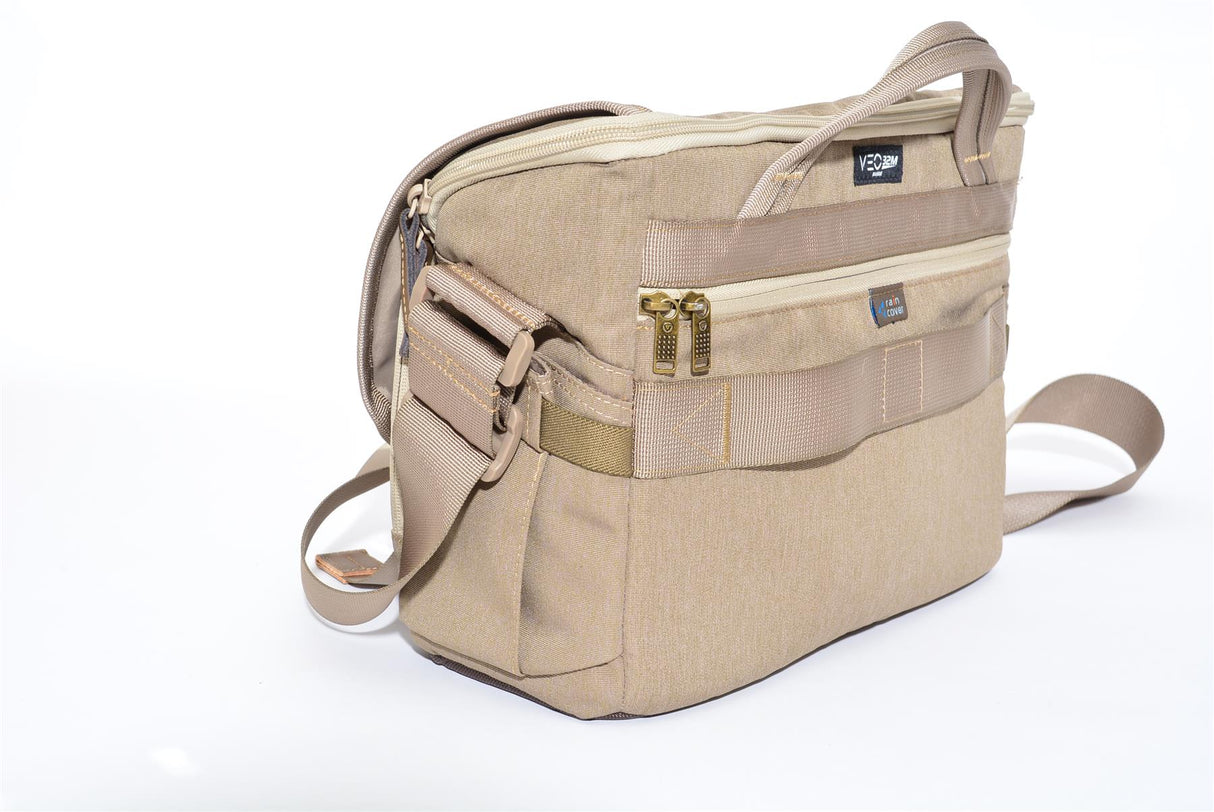 Used Vanguard VEO 32M Camera Shoulder Bag