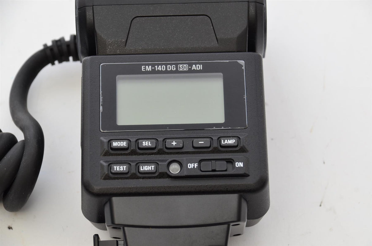 Used Sigma EM-140 DG SO ADI Flash Sony A Mount + 3 Flash Adapters