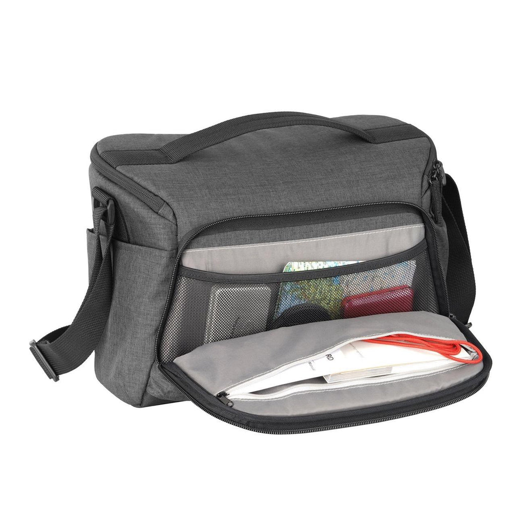 VANGUARD VESTA ASPIRE 41 CAMERA BAG REVIEW - We Choose to Wander