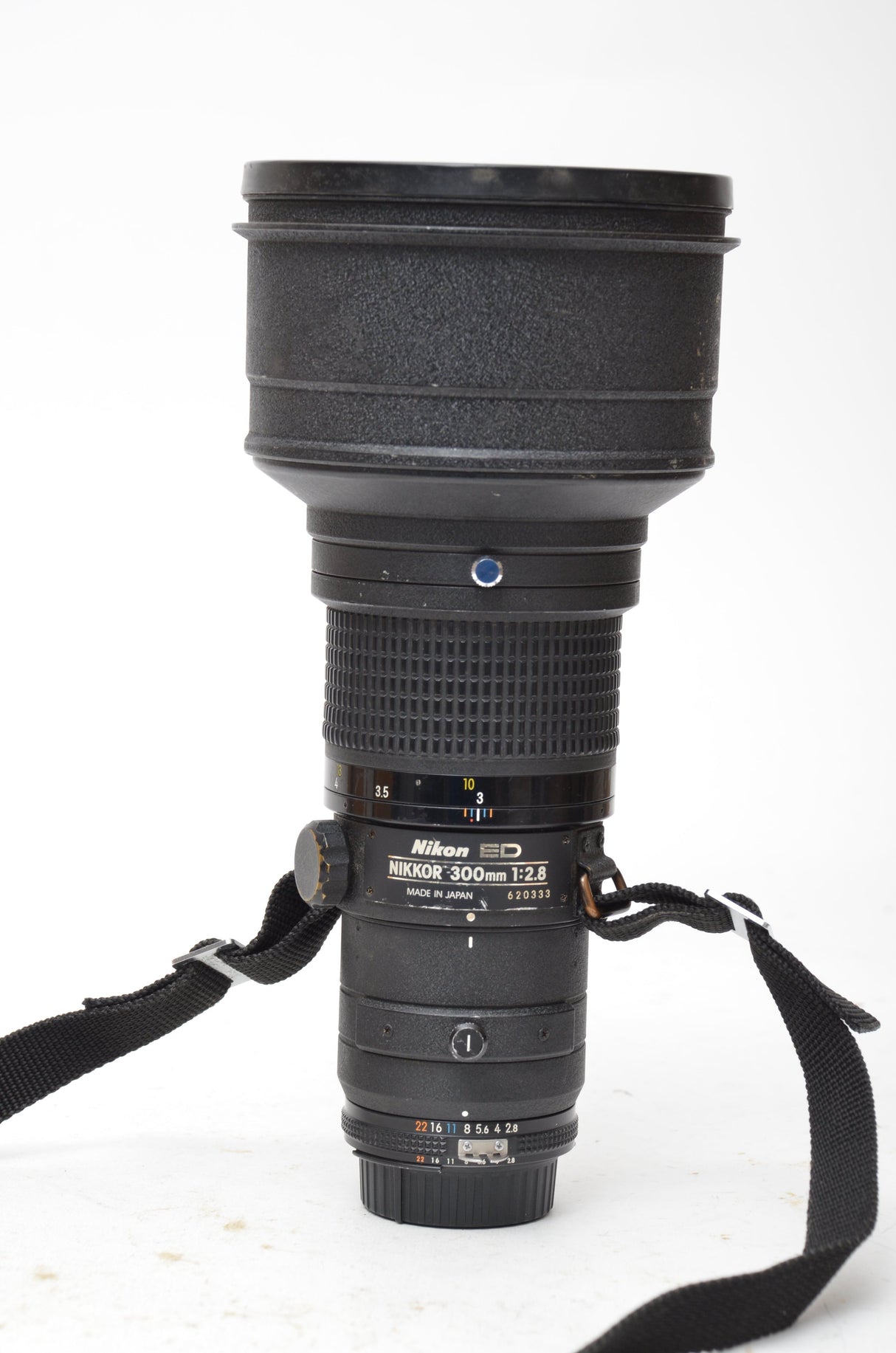 Used Nikon AF Nikkor 300mm f/2.8 IF ED Lens